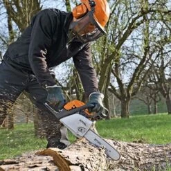 STIHL Kettingzaag MS 211 35cm -Tuingereedschaps Winkel 211.1 3