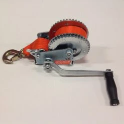 Handlier Met 8 Meter Band En Haak 900kg. / 2000lbs.