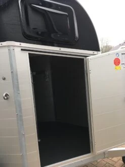 Böckmann Trailer Champion Esprit Silver+Black -Tuingereedschaps Winkel champion.esprit2 1